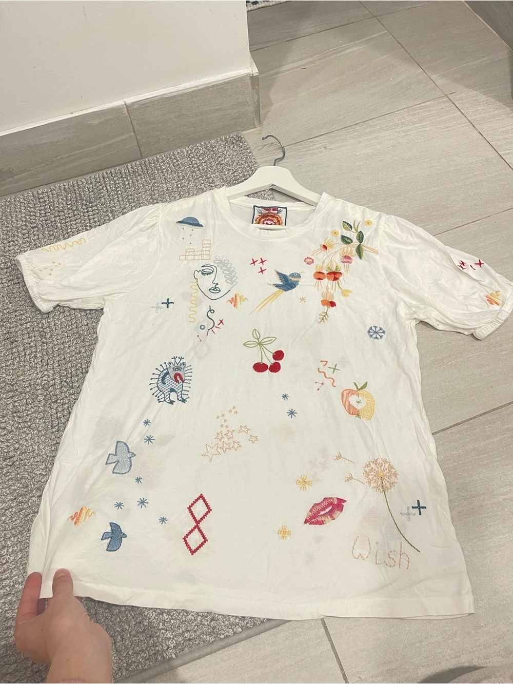 Johnny Was Cleo Short Puff Sleeve Tee Embroidered Top Size Medium White - Picture 3 of 7